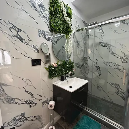 Sara Boutique Pensión 3*