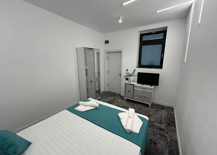 Sara Boutique 3* Constanţa