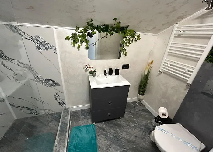 Sara Boutique 3* Constanţa