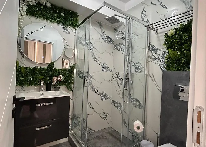 Sara Boutique 3* Constanţa